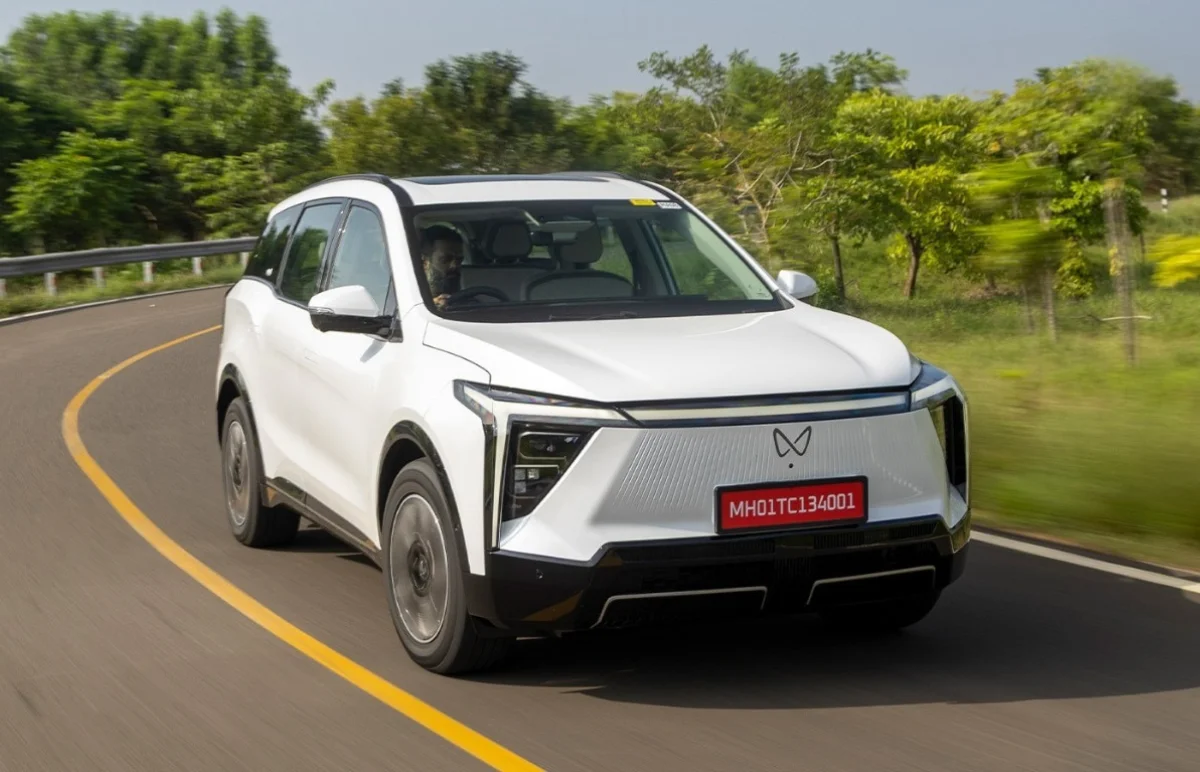 Mahindra XEV 9S Pros and Cons